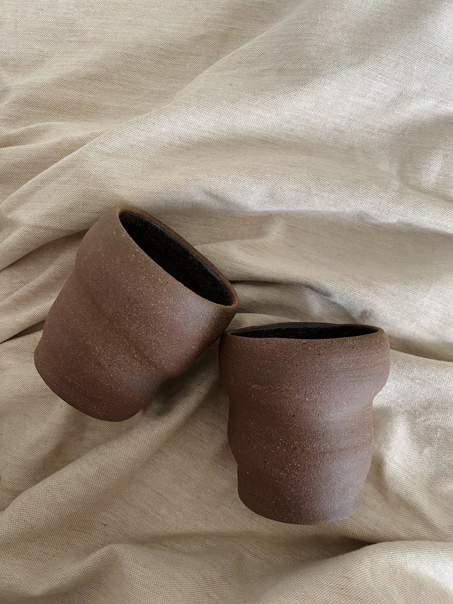 burgundy teacup - terraé